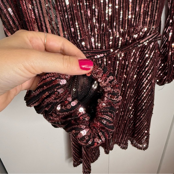 Bardot Stripe Sequin Bellissa Long Sleeve Dress - Small - Picture 8 of 14